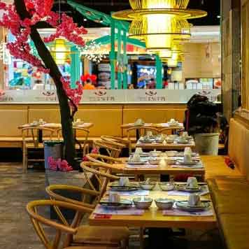 餐厅桌椅