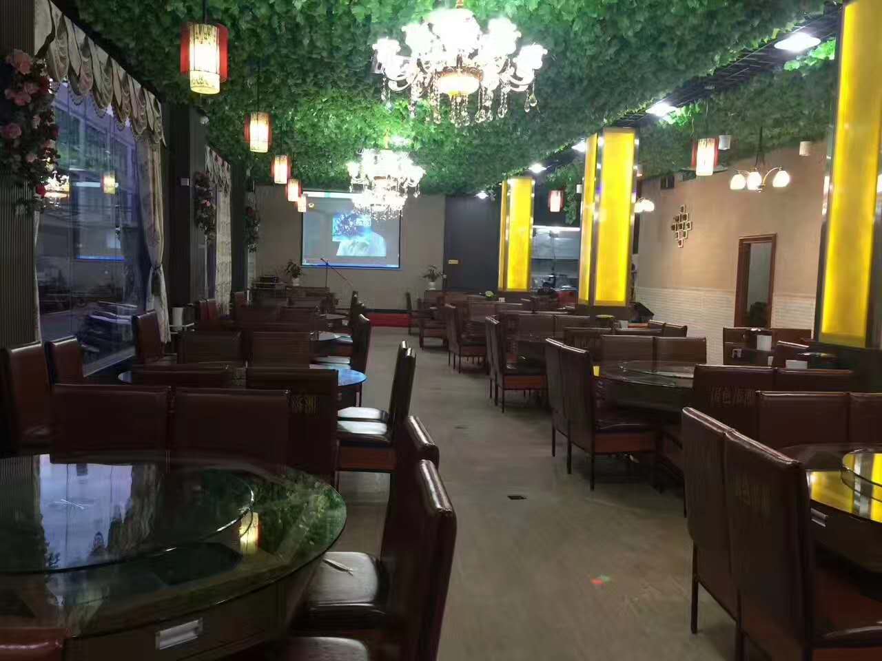 饭店桌椅