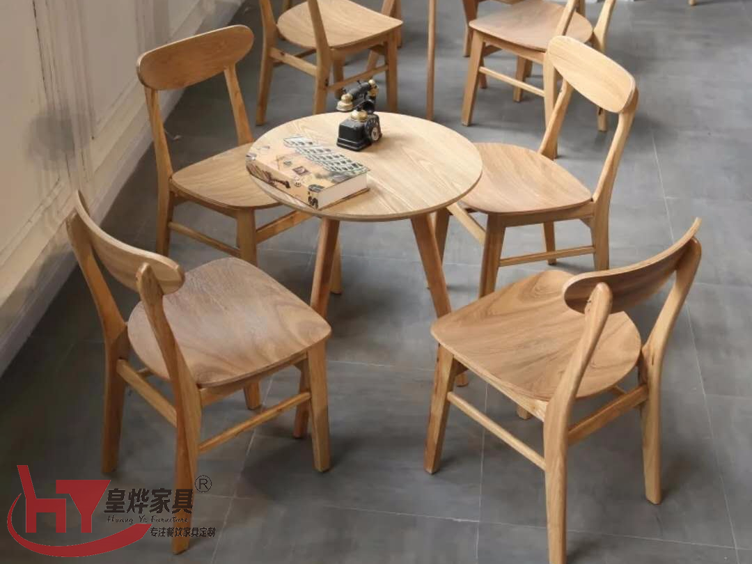 餐饮桌椅