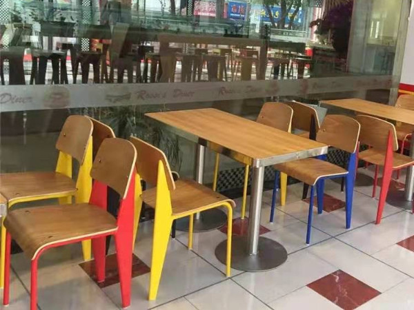 快餐桌椅