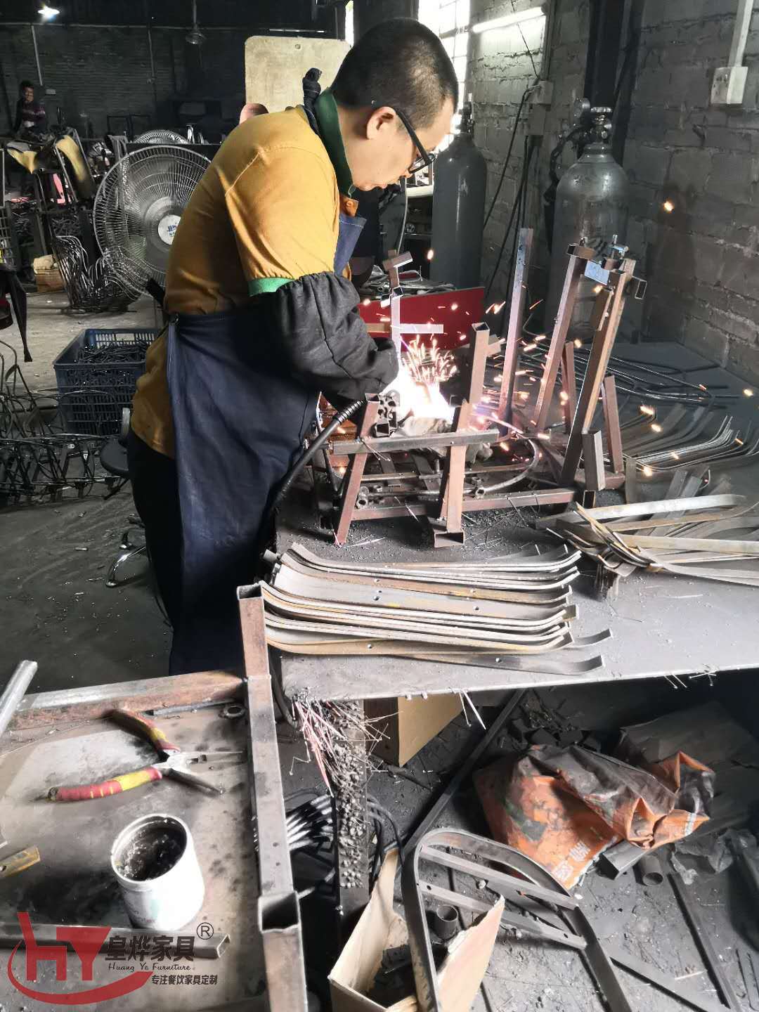 餐饮家具定制厂家