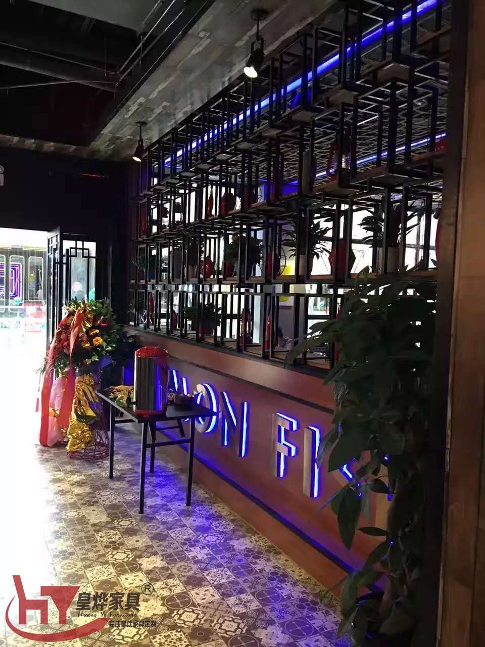 餐厅餐桌椅