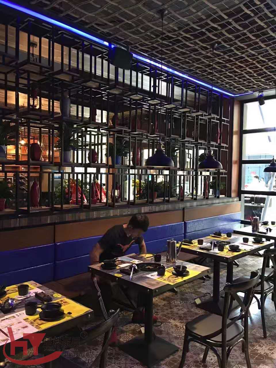 餐厅餐桌椅