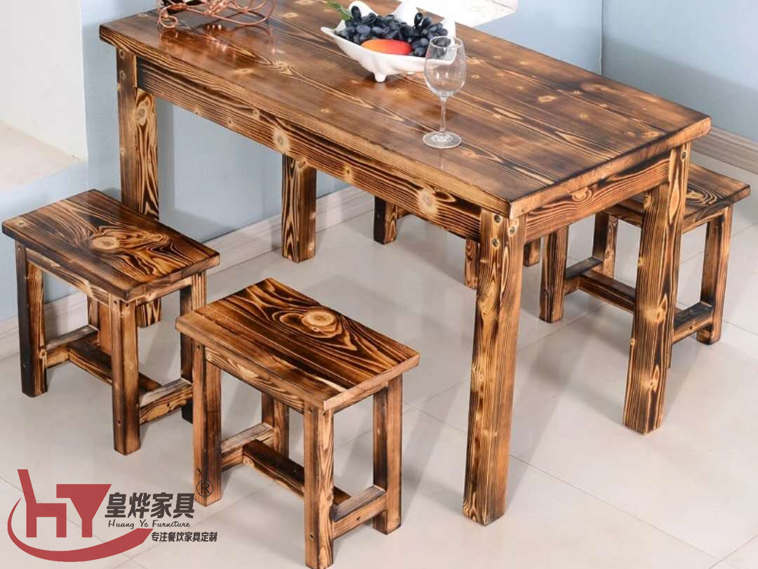 酒吧碳化桌椅