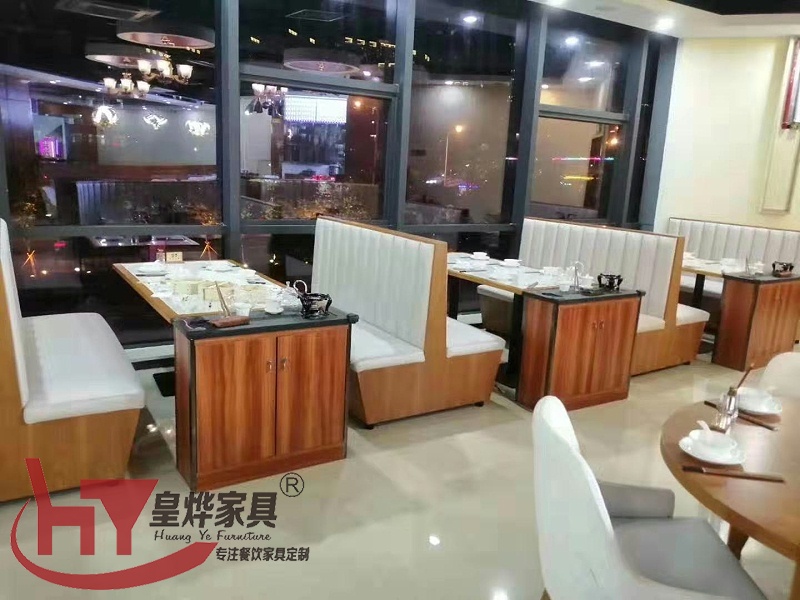 茶餐厅餐桌椅