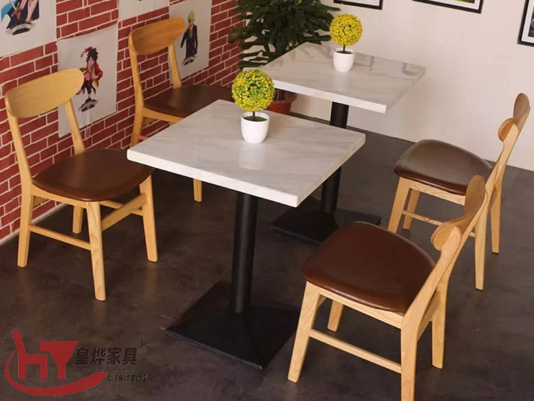 人造大理石餐桌