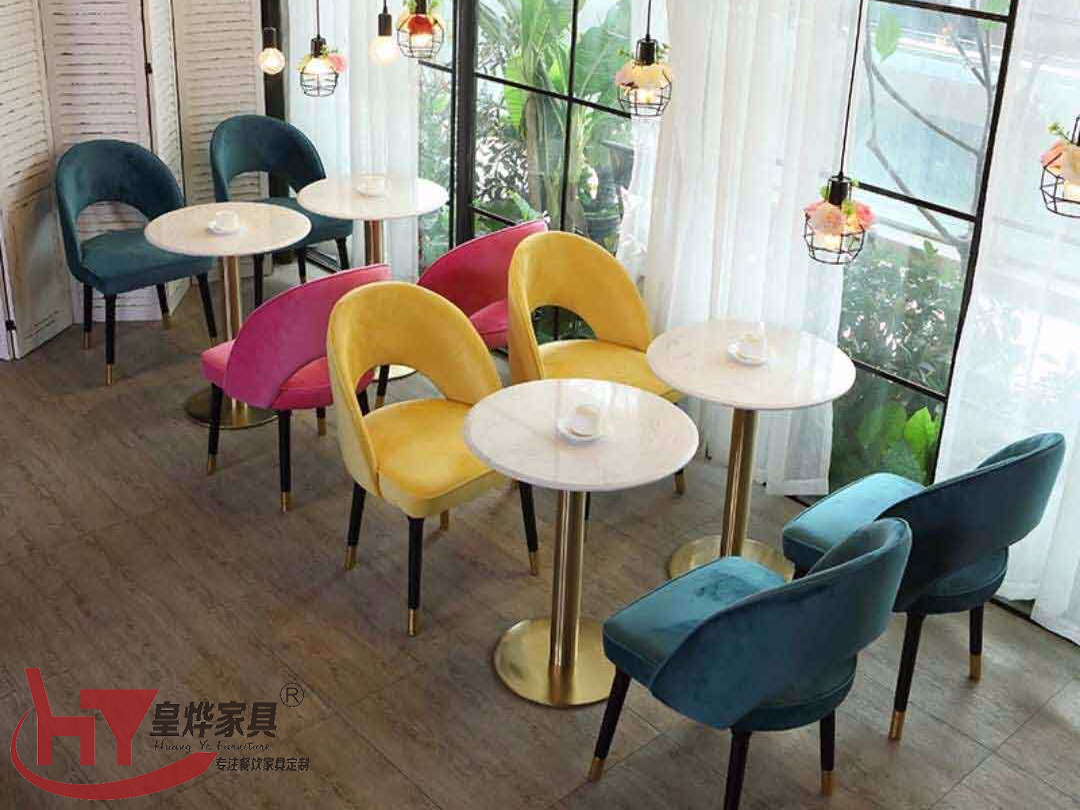 餐饮店桌椅组合