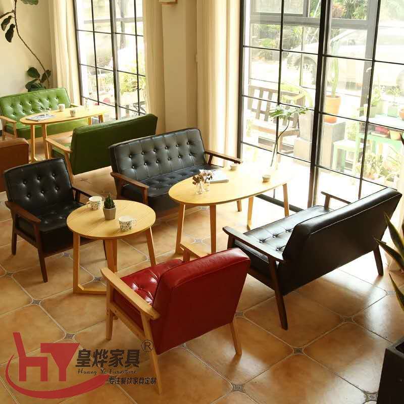 咖啡店桌椅