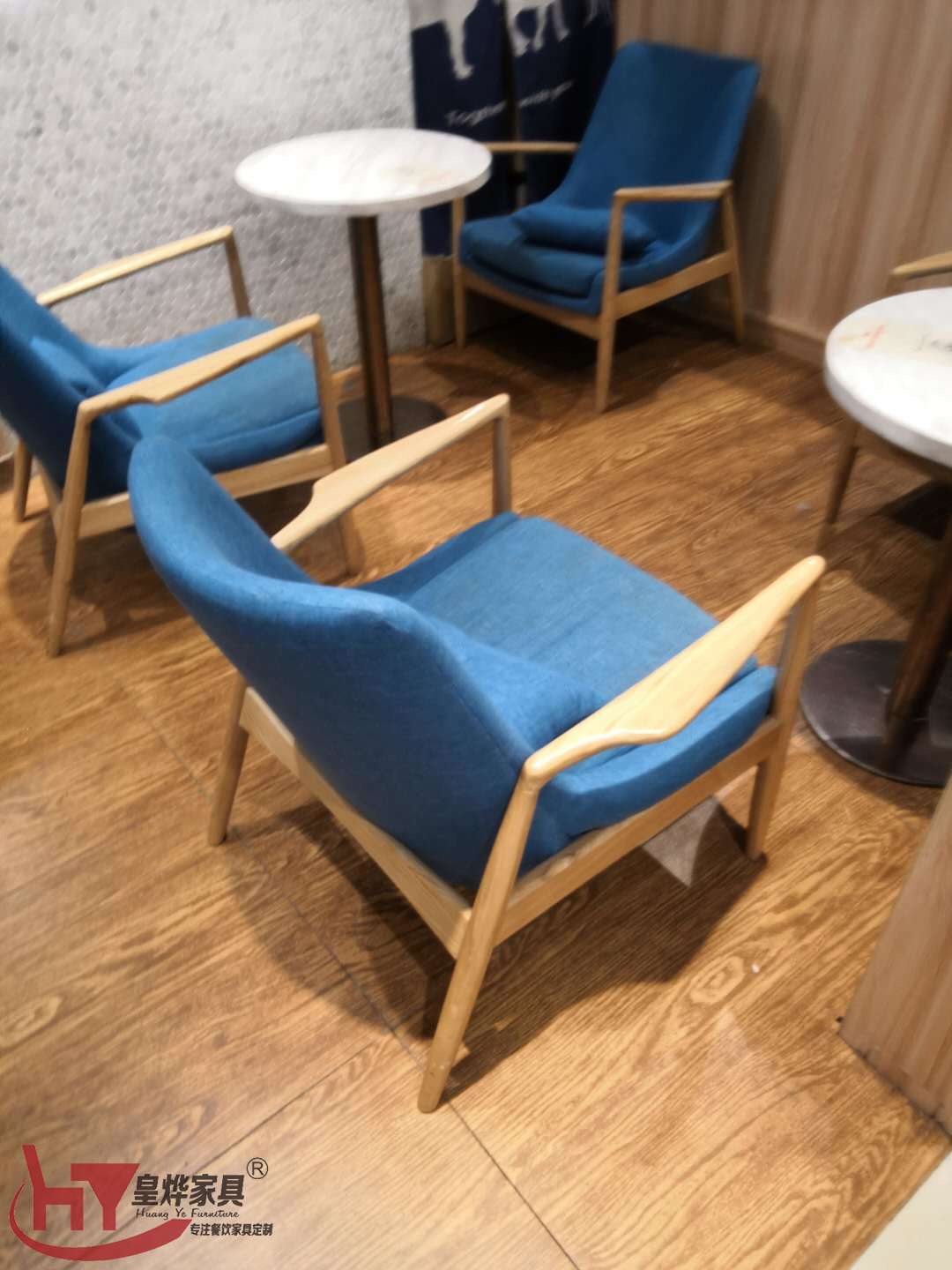 奶茶店餐桌椅