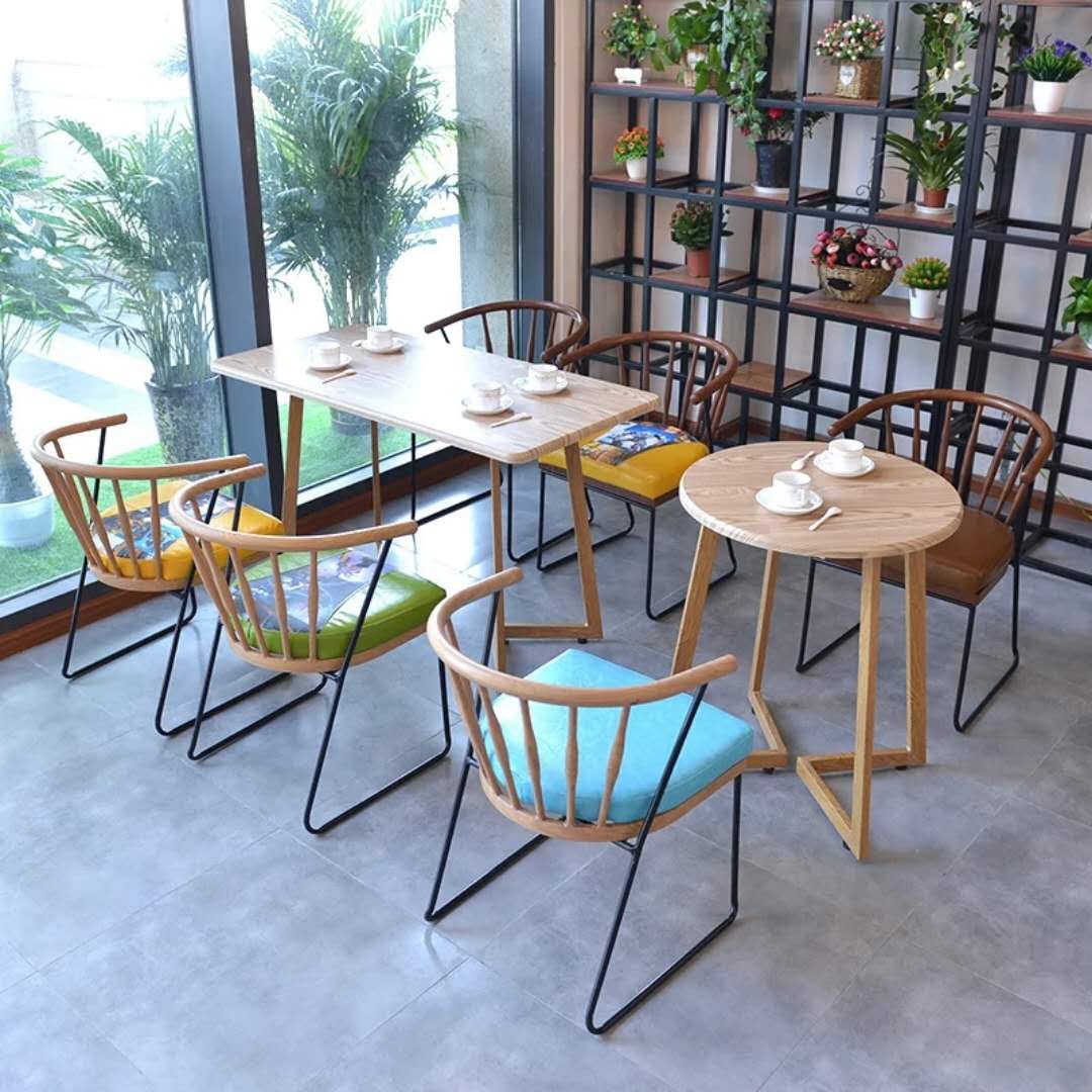 主题餐厅餐桌椅组合