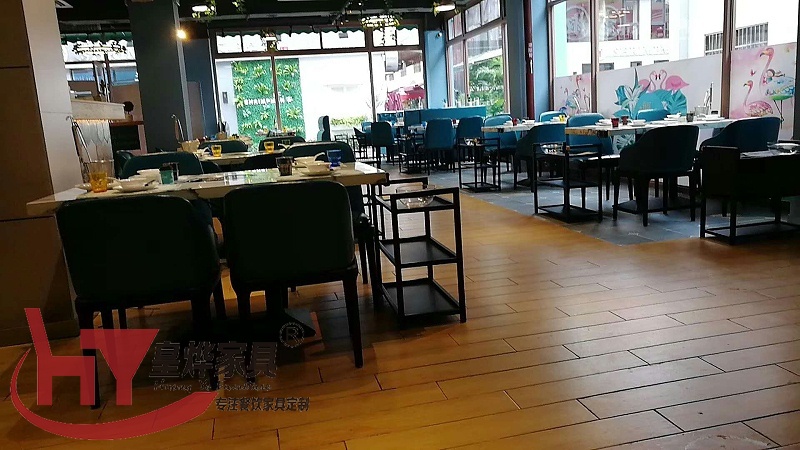 火锅店火锅桌椅