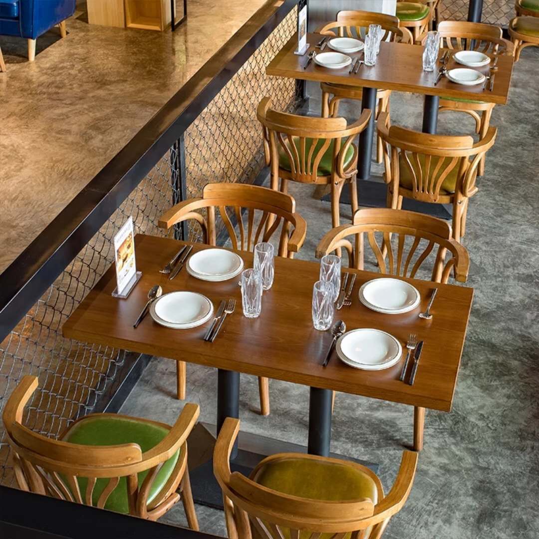 茶餐厅实木桌椅