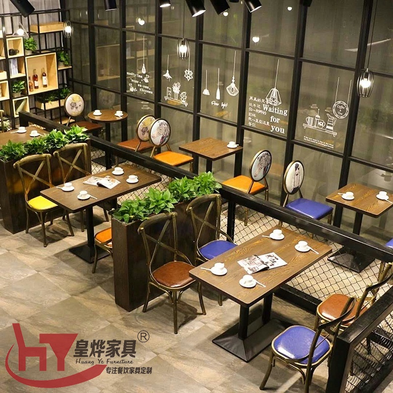 餐厅桌椅