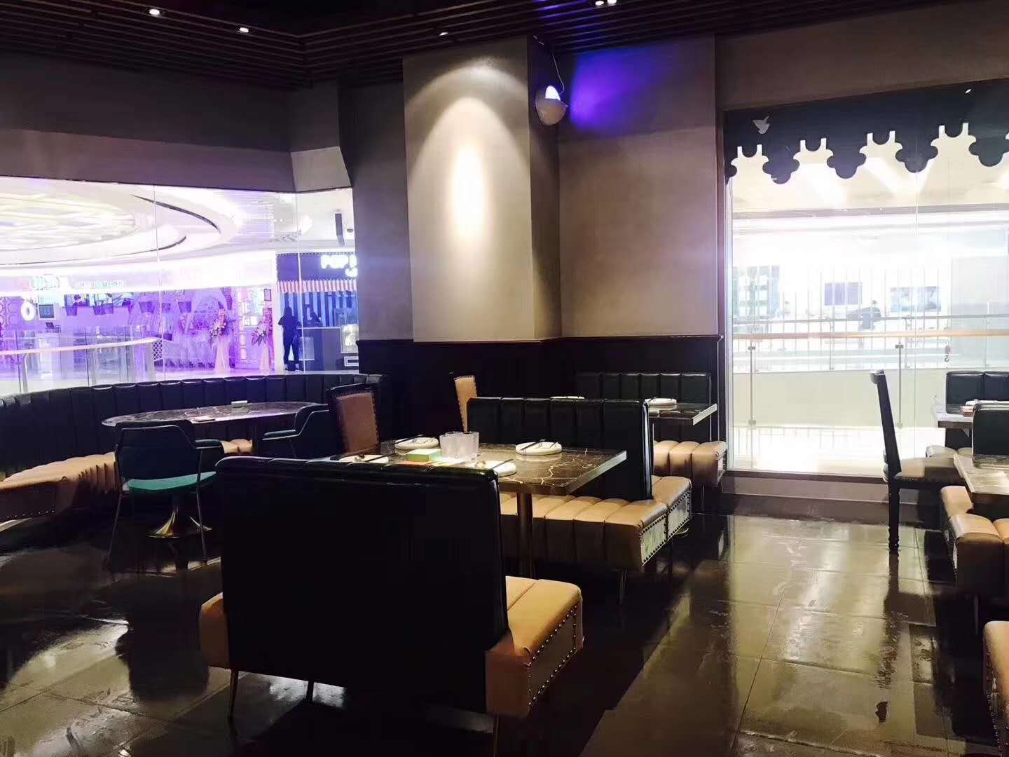 餐厅餐桌椅